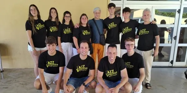 L'Institut d'Altafulla homenatja Joan Rion, un dels seus professors més carismàtics i fundador de la Jazzorquestra