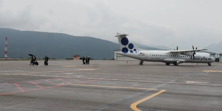 El Govern d'Andorra aportarà fins a 650.000 euros a la nova línia aèria entre la Seu i Madrid