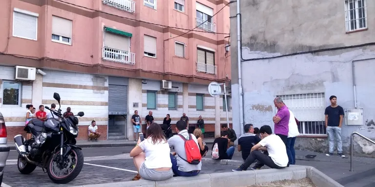 Cues a Rubí per tenir DNI i passaport a punt per les vacances