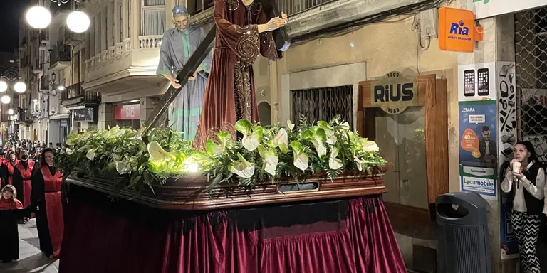 La Processó del Sant Enterrament retroba els carrers