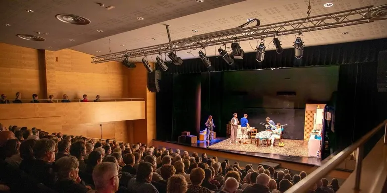 Fins a 170.000 euros en ajudes als estudiants morellencs
