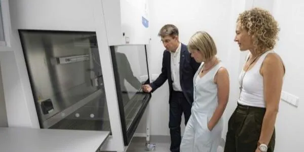 La URV inaugura un nou estabulari per millorar la capacitat investigadora en medicina i biotecnologia