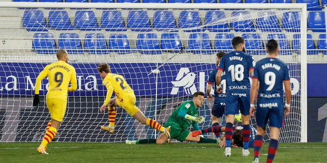 El Barça comença l'any amb victòria