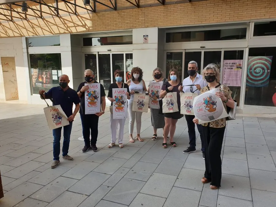Presentació de la campanya “a Valls s’hi compra de cine”