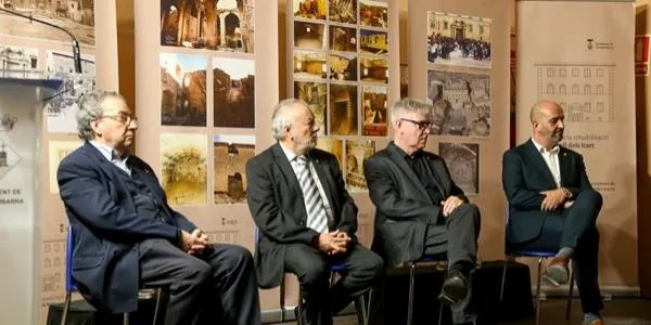 Passat i present s’uneixen en la celebració del 25è aniversari de la rehabilitació del Castell dels Icart de Torredembarra