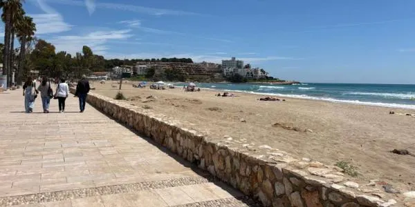 El MITECO, pendent de licitar l’estudi que aporti solucions a la regressió de la platja d’Altafulla