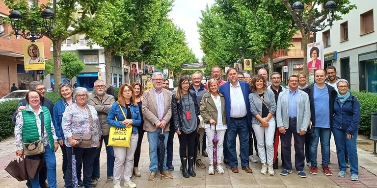 Oriol Junqueras dona suport a la llista republicana de Teresa Rull