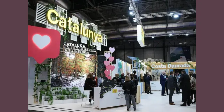 Catalunya va rebre 5,6 milions de turistes internacionals el 2021 i espera que el 2022 "certifiqui la recuperació"