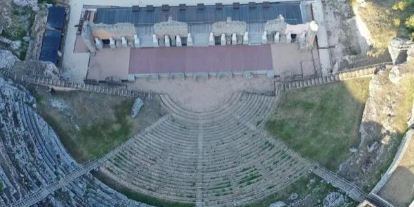Investigadors i estudiants de la URV col·laboren al Parc i Paisatge Arqueològic de la Ciutat Romana de Clunia