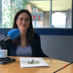 Entrevistes de la Justa del 25/2/2022 — Ple de febrer a Sant Just: residus, il·luminació, monarquia, conveni contra la violència masclista, DuproSim, 8M, permís menstrual i Carnestoltes - episode art