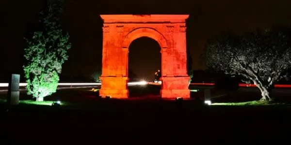 L’Arc de Berà es tornarà a tenyir de vermell en el Dia Mundial de la lluita contra la Sida