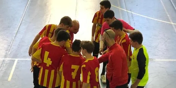Eloi Rovira brinda una èpica victòria al Cadet de la Pobla davant l’Escola Pia Sabadell (4-3)