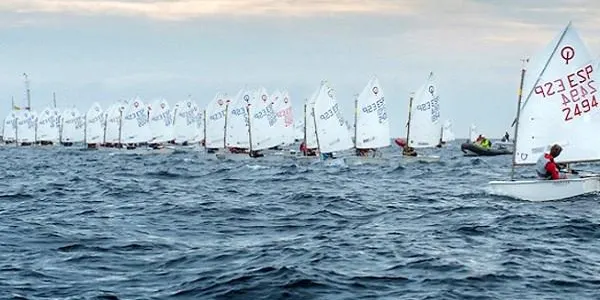 Bons resultats de l’equip del CM Altafulla en la segona prova del Circuit Català Optimist 2015-2016