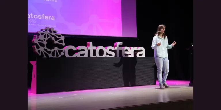 Arrenca la 18a Catosfera a Girona amb la ciberseguretat i l'humor en català com a principals eixos
