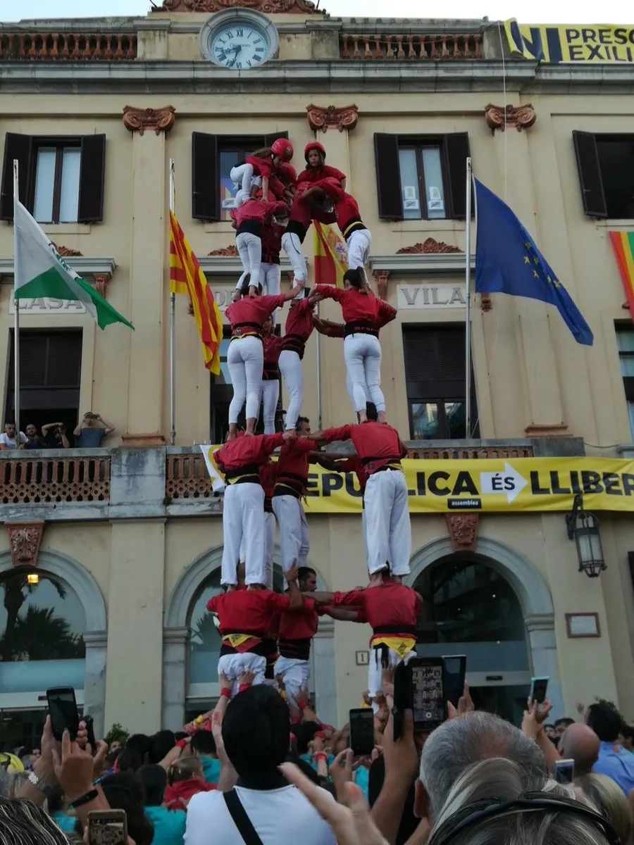 Els Maduixots tornen a descarregar el 5d7, el seu millor castell