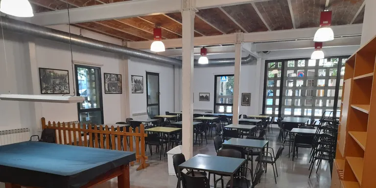 Reobre la sala del Casal de Gent Gran al Centre Cívic El Passeig