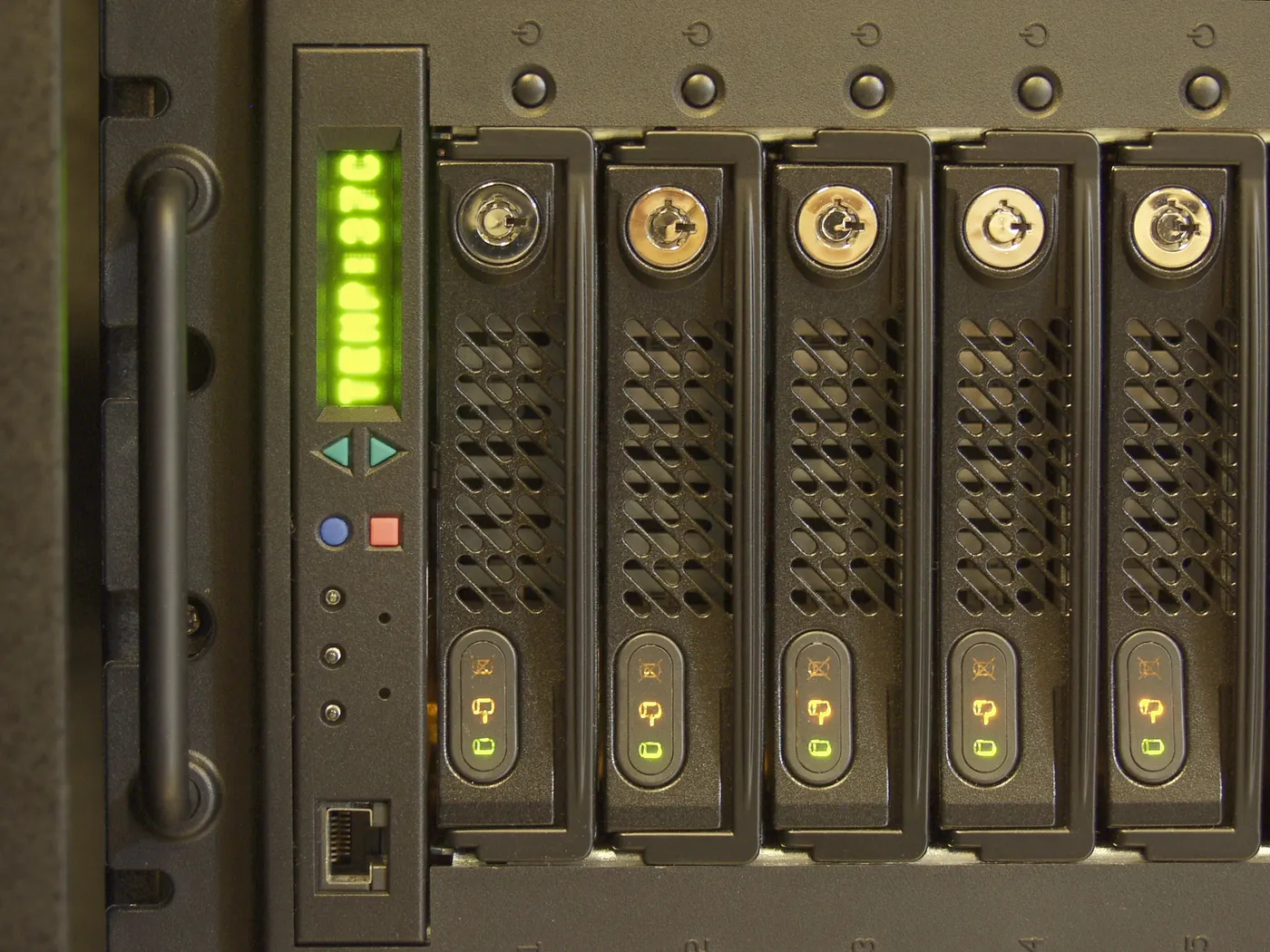 El web de la ràdio recupera el servei