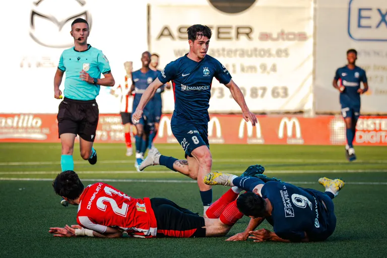 La UE Valls empata a Lleida i marxa de vacances en posicions de play off