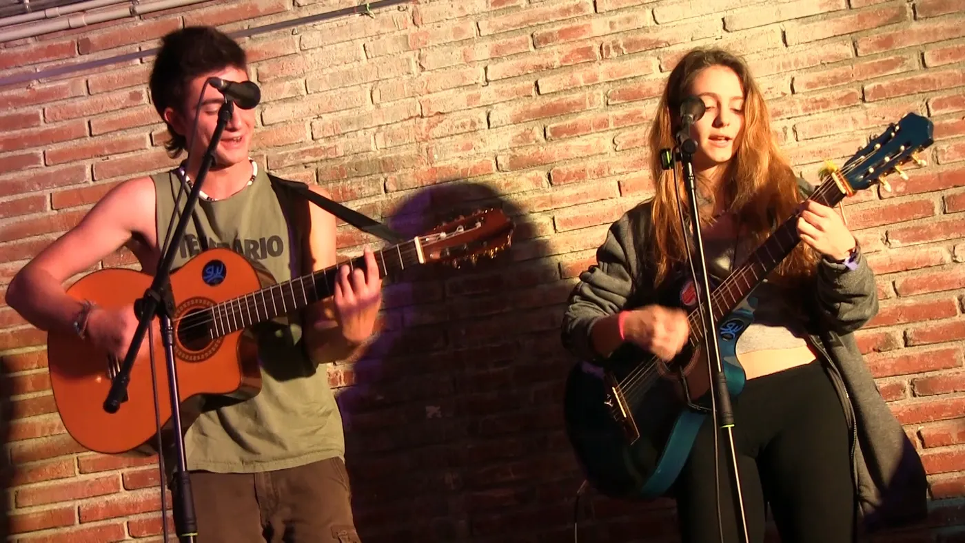 Torre Bassas celebra un Sant Jordi salvatge