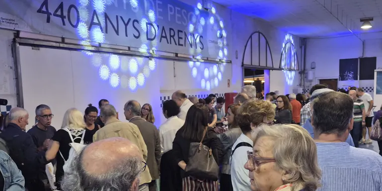 La Mostra Gastronòmica aplega centenars de persones a la Llotja vella del Port