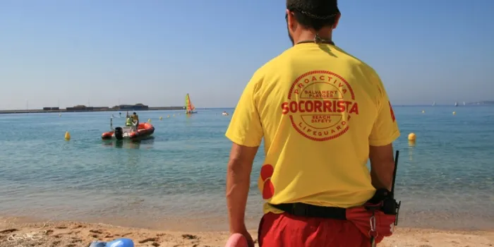 Pro-Activa inicia demà el servei de vigilà ncian i socorrisme a les platges