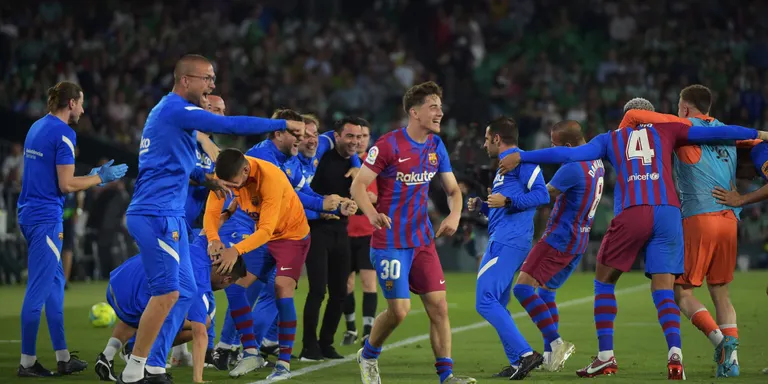 Victòria a l'afegit i la Champions assegurada
