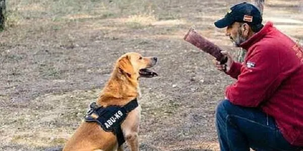 La unitat canina de l’ong K9 Creixell s’entrena al BikePark de Torredembarra