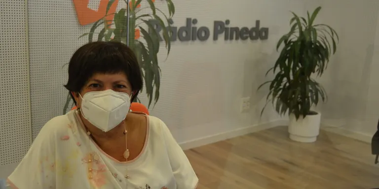 Raquel Camps de Càritas de Pineda: 'Estem oberts i preocupats perquè cada vegada arriben més persones demanant ajuda'