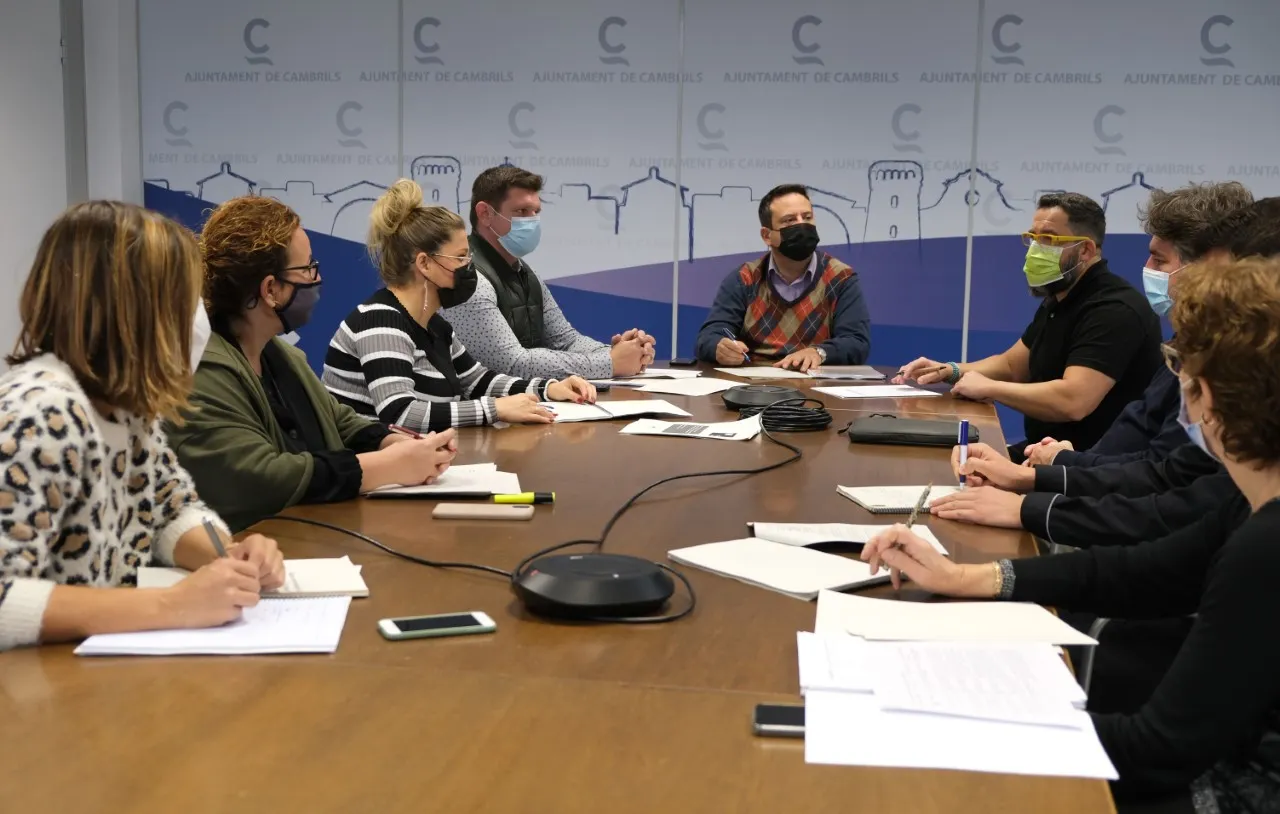 La taula de treball de mediació de l’oci nocturn de Cambrils es reuneix per dissenyar noves propostes
