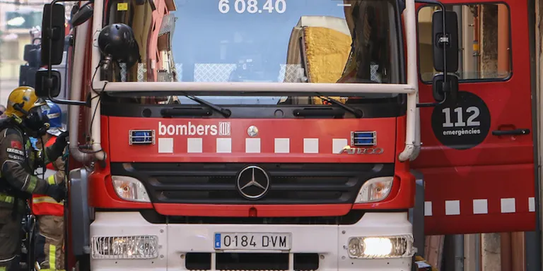 Deflagració amb una ferida lleu en un habitatge del Passeig del Remei