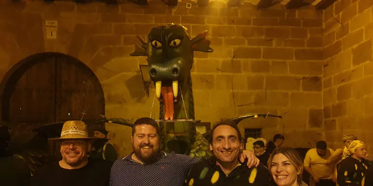 La Dragonina i els Diablons de l’Associació d’Amics de la Colla C.O.C.A participen un any més a la Nit del Foc de Calaceite