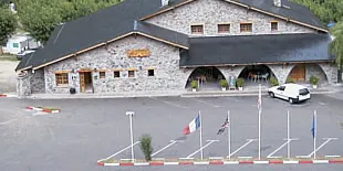 Set càmpings de l'Alt Pirineu inicien el procediment per millorar la gestió del risc d'inundabilitat