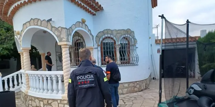 Els Mossos i la Policia de Lyon detenen un home que tenia un negoci a Cambrils per tràfic amb d’éssers humans
