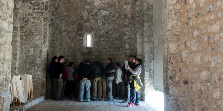 Prop d'un centenar de visitants a la jornada de portes obertes de Sant Serni de Cabó