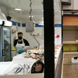 Reportatge - La consulta sobre el nom del poble, al Mercat Municipal - episode art