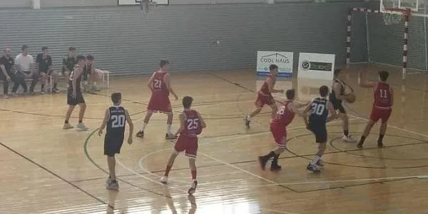 El Junior A del BBG compleix els pronòstics i s’imposa al Tortosa (47-76)