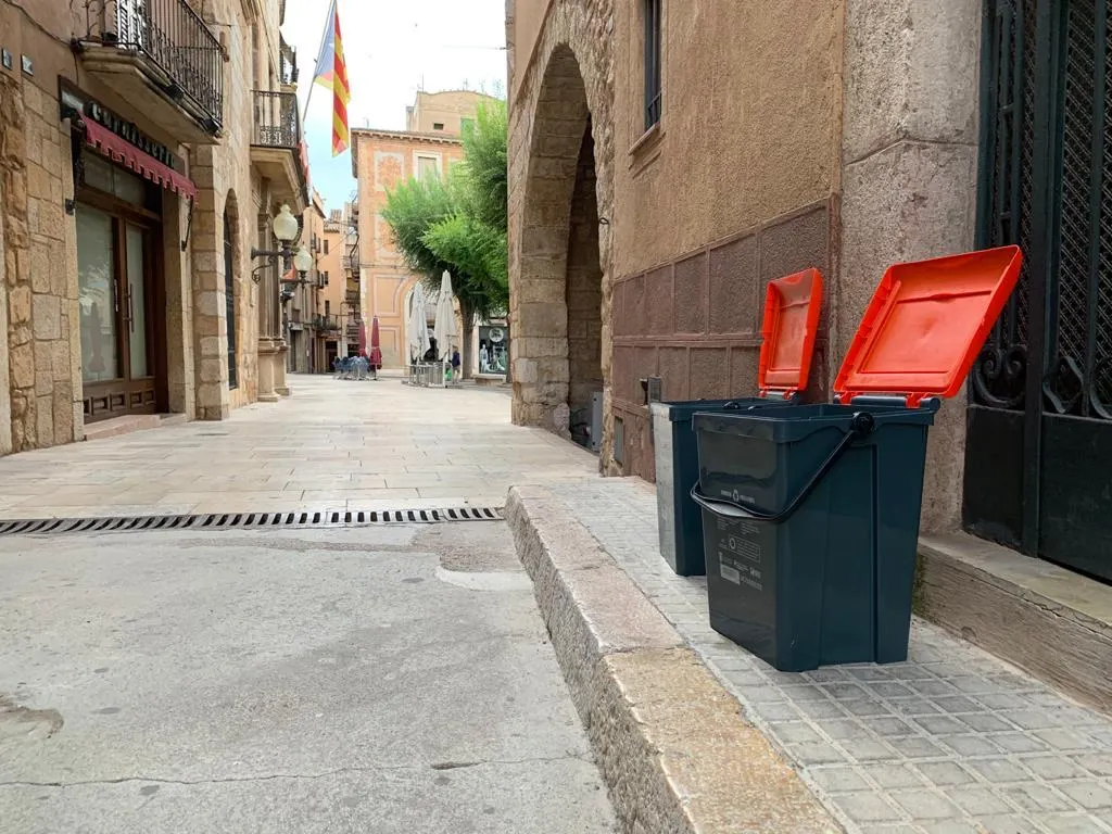 Les farmàcies venen a partir d’avui la vacuna contra la Meningitis B