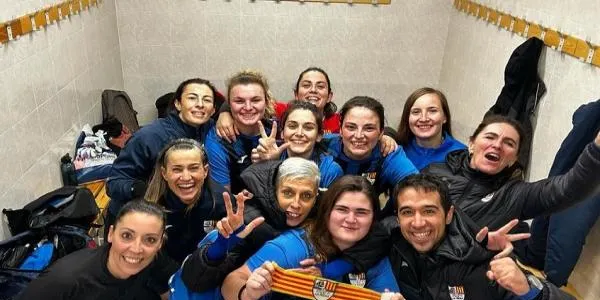 La Riera compleix el tràmit davant el Mont-roig (0-7)