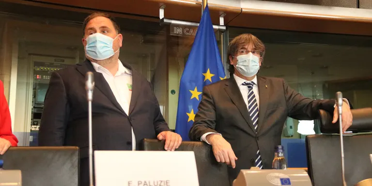 El CNI va utilitzar Pegasus per espiar independentistes amb autorització judicial, segons 'El País'