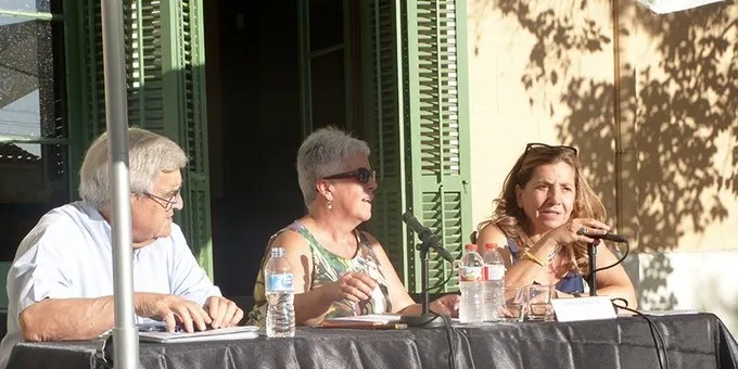 L’AEUR inicia el curs parlant de cultura i cinema amb Isona Passola