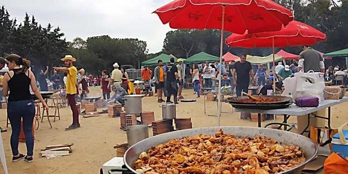 Diumenge hi haurà la festa dels arrossos a la plaça de la Sardana