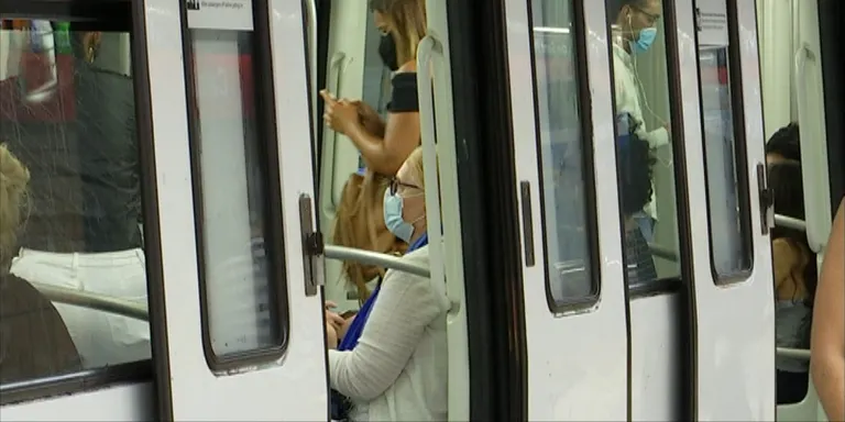 Continua l'estancament de les dades epidemiològiques a Caldes, el dia de la desaparició de la mascareta en interiors