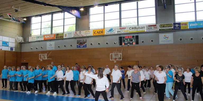 Prop de 200 persones participen en la Diada Esportiva per a la Gent Gran de la Seu d’Urgell i Andorra