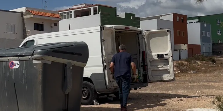 El Goro, harto de los desaprensivos que usan el barrio como vertedero