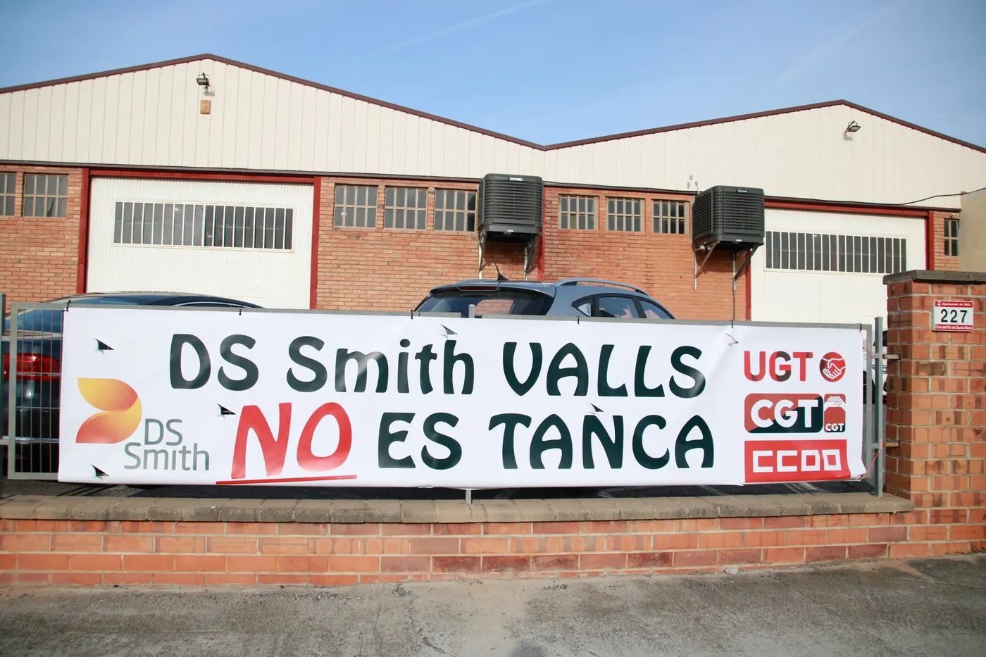 Direcció i comitè d'International Paper arriben a un acord per tancar les plantes de Valls i Montblanc