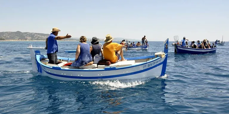El CCM fa un comunicat on diu que 'les escumes que suren al mar són d'orígen natural i no pas de contaminació'