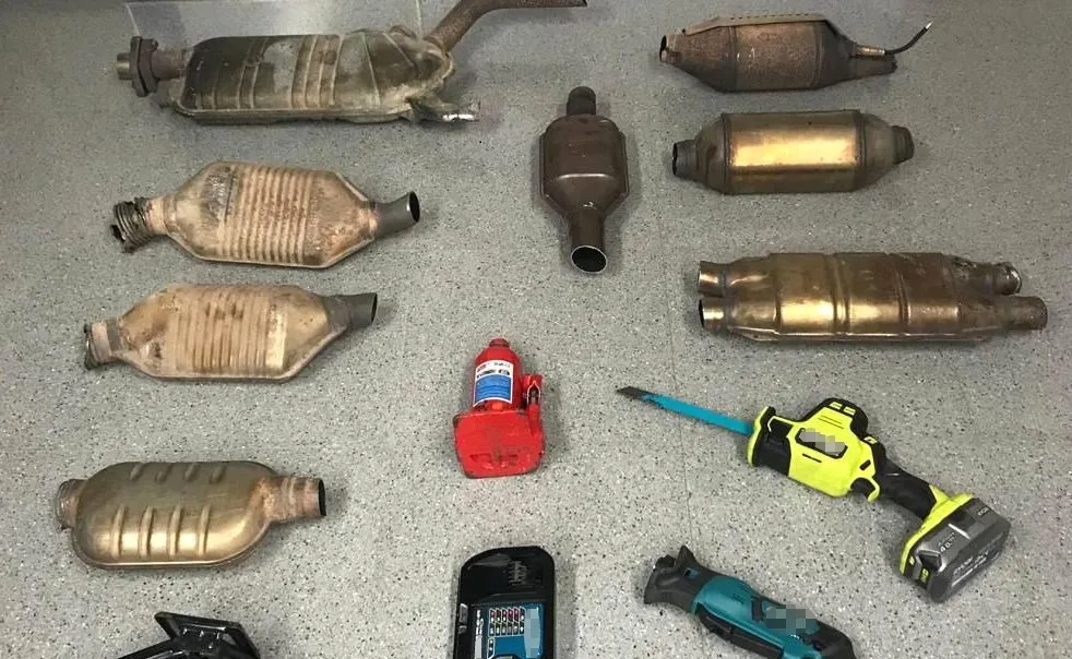 Els Mossos detenen un grup que robava catalitzadors de cotxe a municipis del Baix Camp