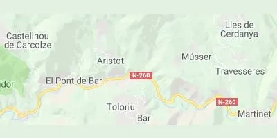 L'accident d'un camió obliga a tallar l'N-260 al Pont de Bar