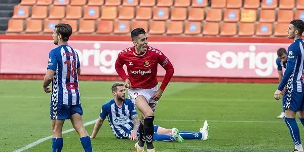 Gerard Oliva dóna la victòria al Nàstic davant l’Alcoyano (1-0)