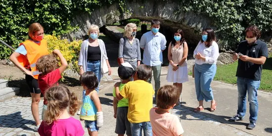 La xifra de casals d'estiu i colònies es manté però baixen els campaments